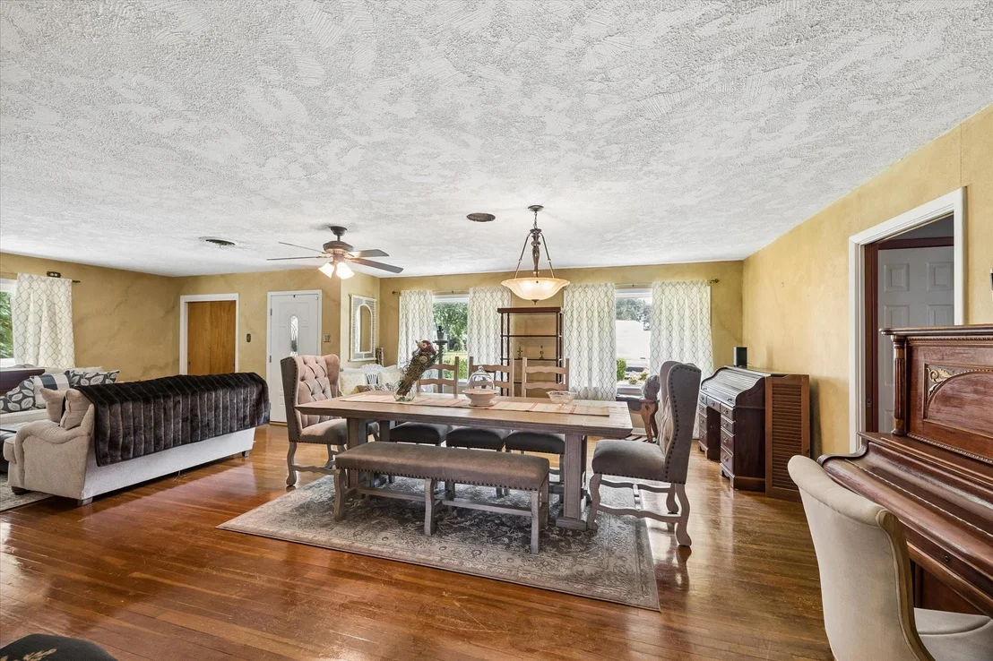 Photo of 1011 Atchison Street