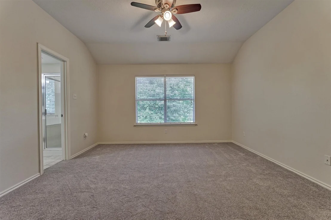 Photo of 11 Summerhaze Circle