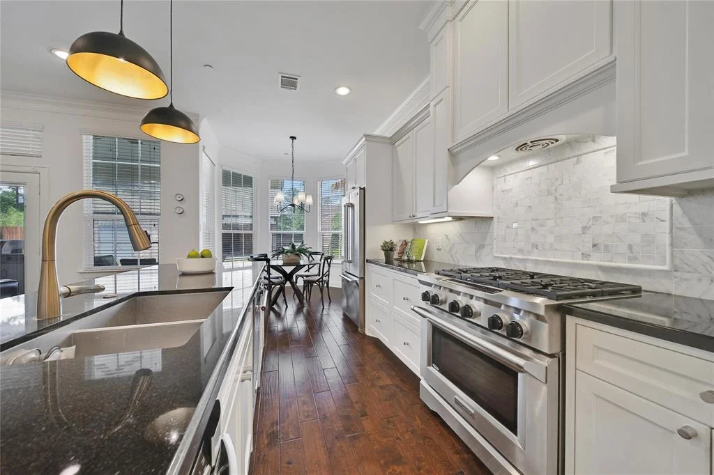 Photo of 8322 Merlin Drive
