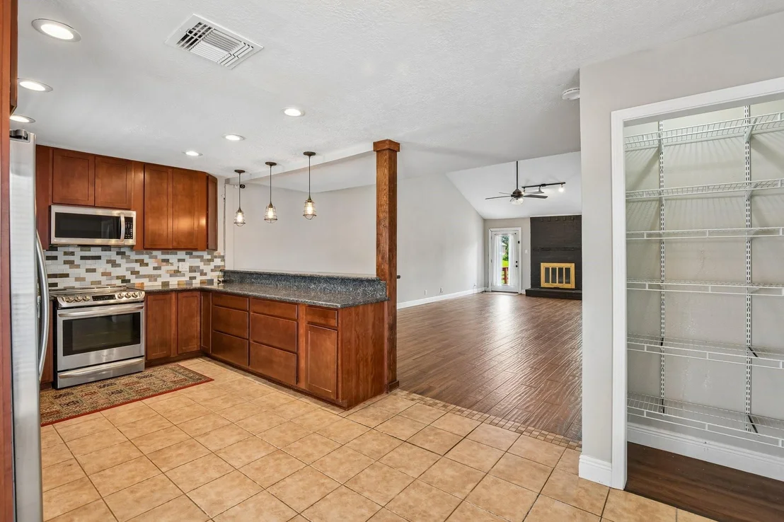 Photo of 2703 Shady Lane