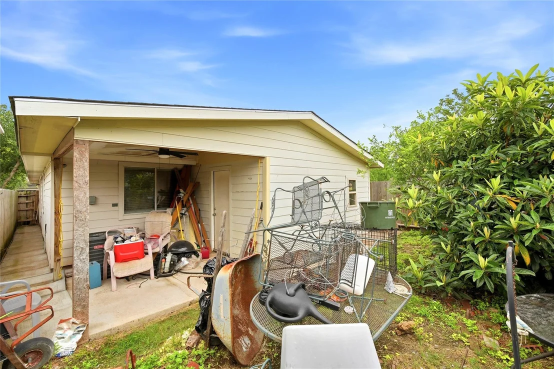 Photo of 7207 Calcutta Spring Drive