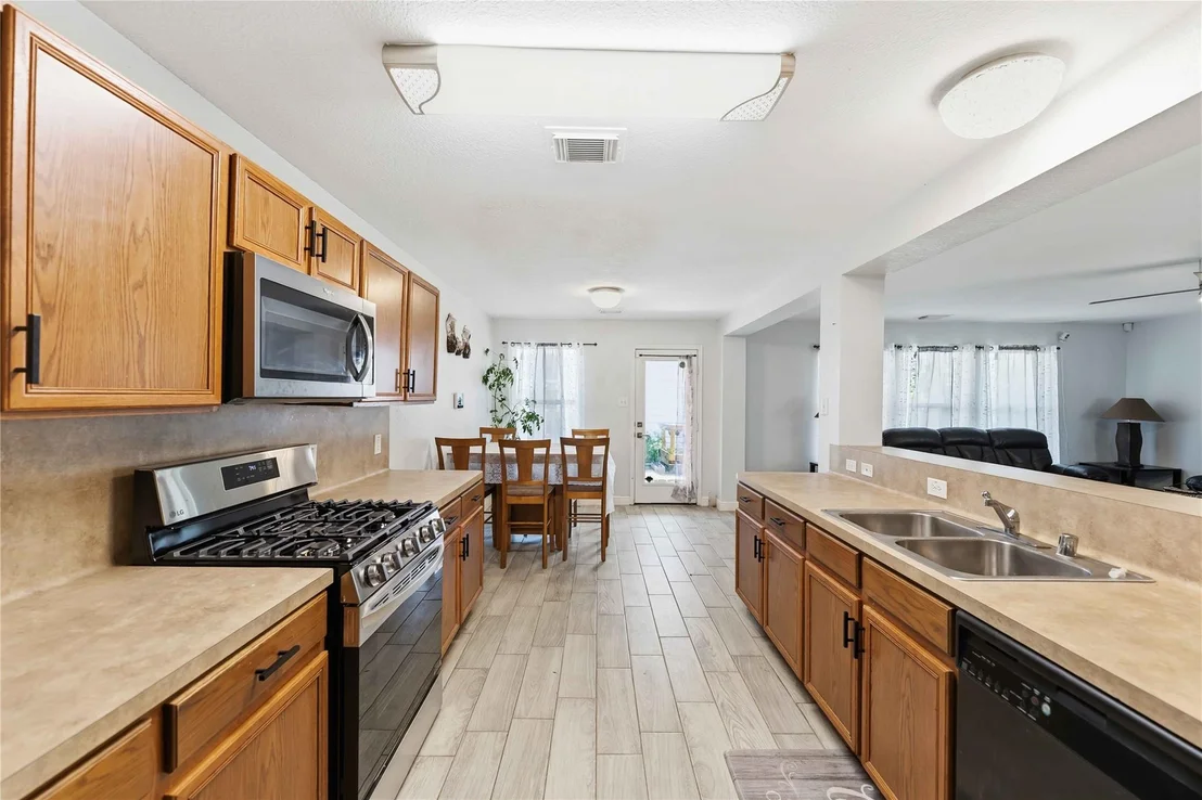 Photo of 9511 Yearling Branch Drive