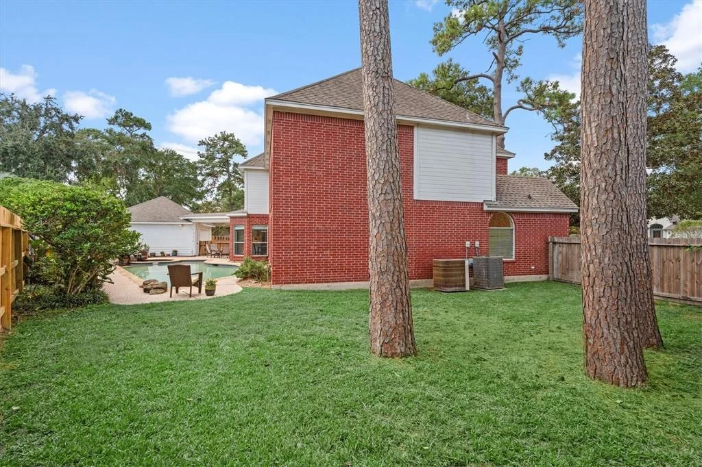 Photo of 7111 Centre Oaks Drive