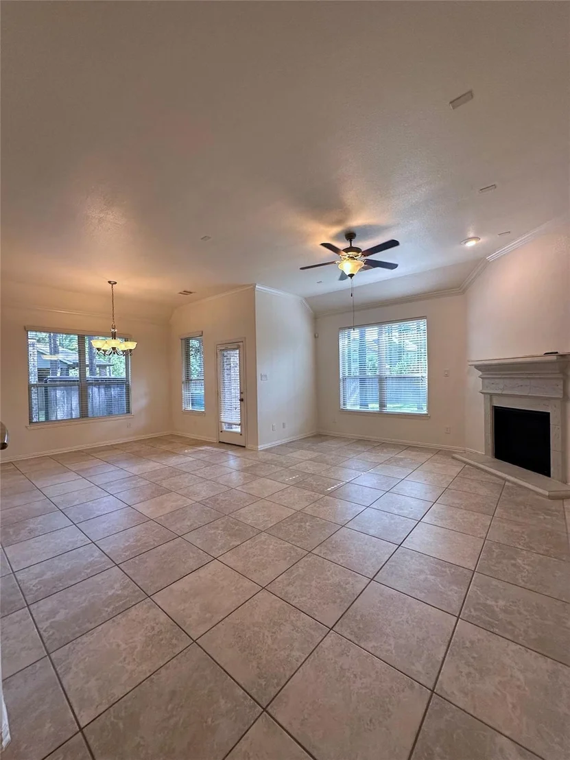 Photo of 175 W New Harmony Trail