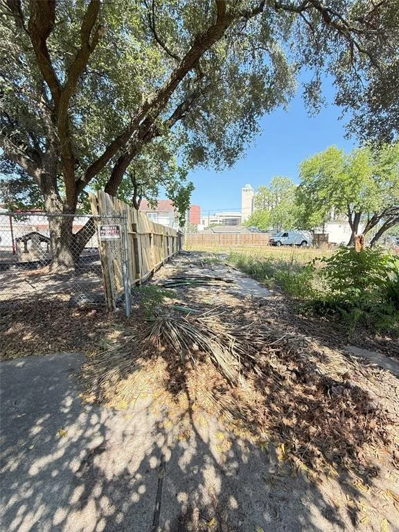 Photo of 7706 Troulon Drive