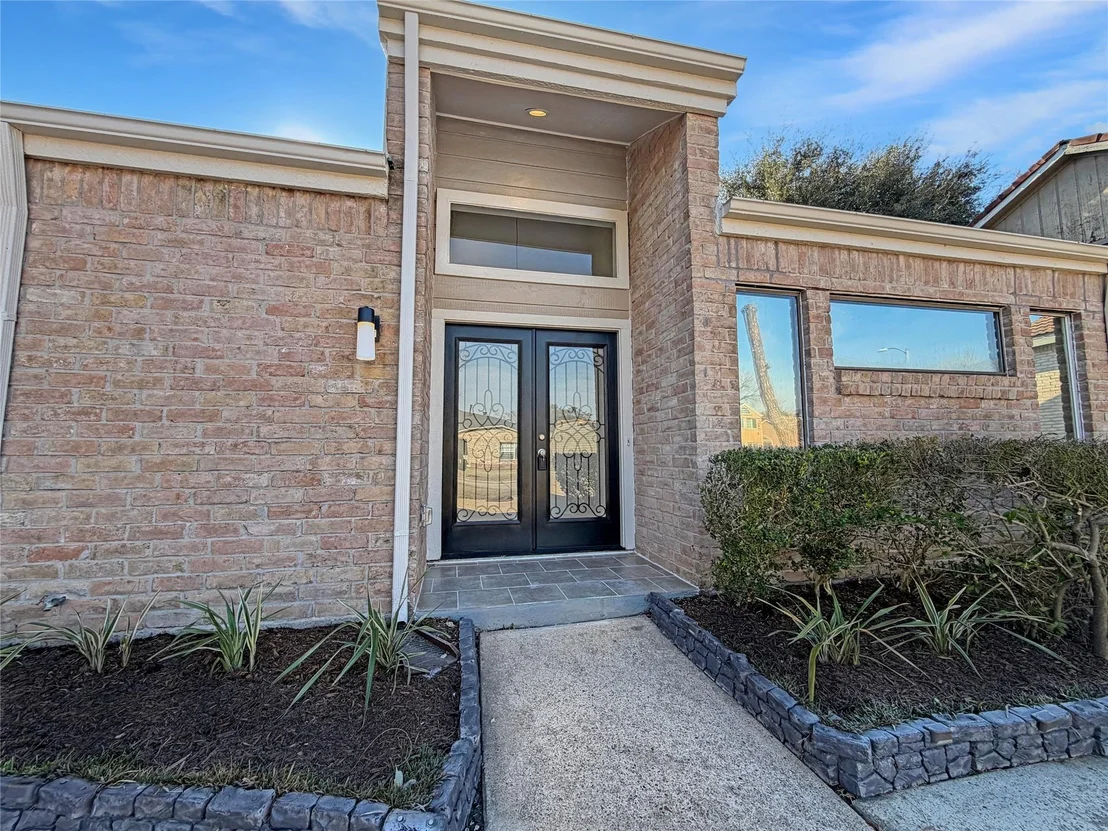 Photo of 6111 Ogden Forest Drive