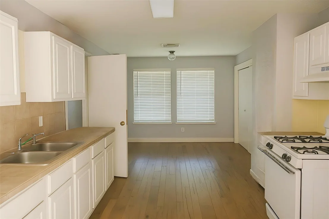 Photo of 18109 Red Pine Court