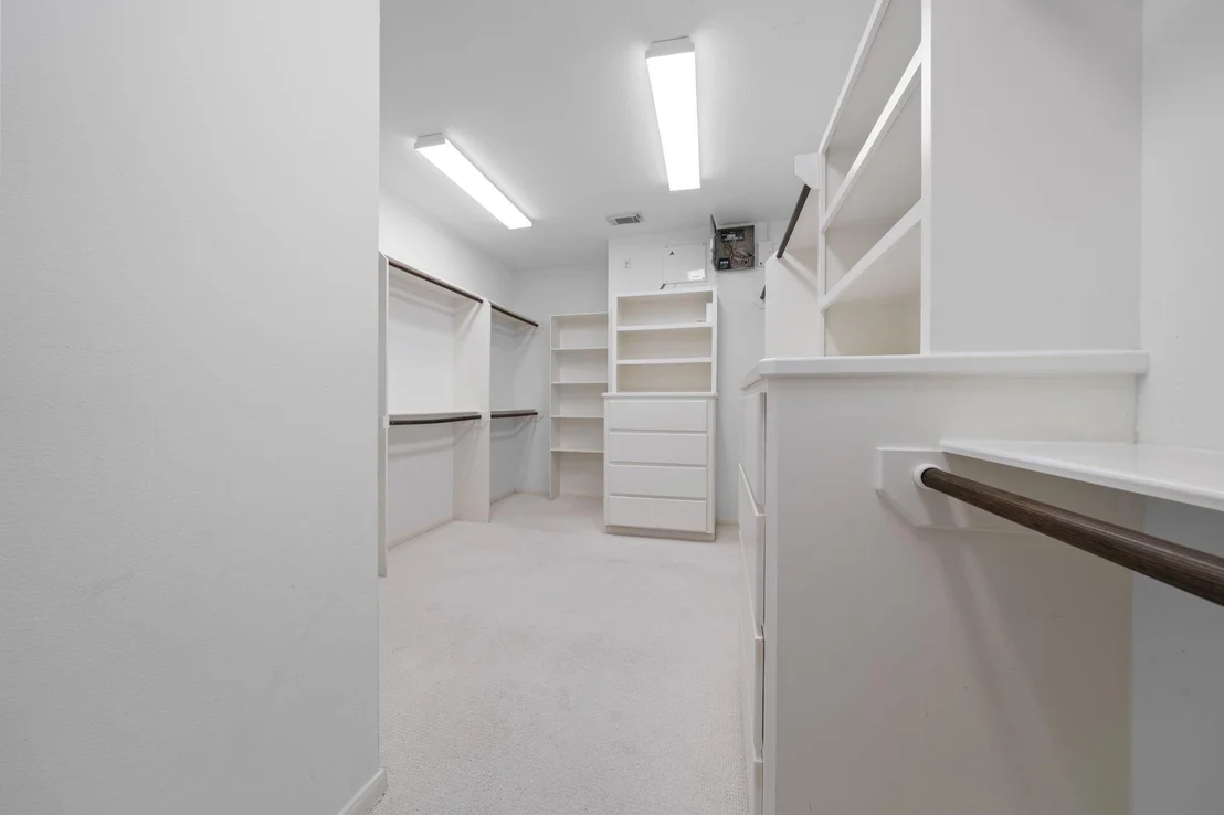 Photo of 3403 Crest Hill Lane