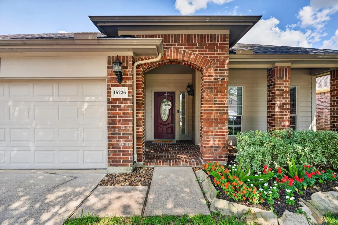 Photo of 15226 Olmstead Park Drive