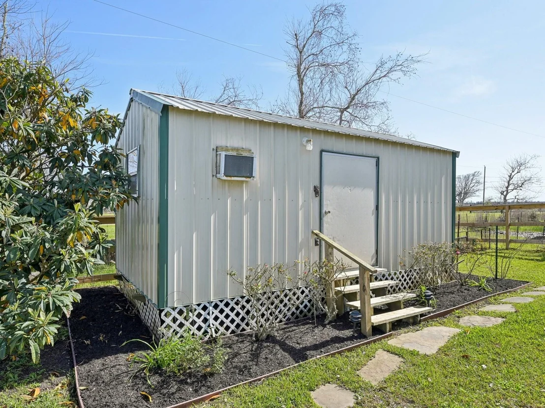 Photo of 10007 County Road 168