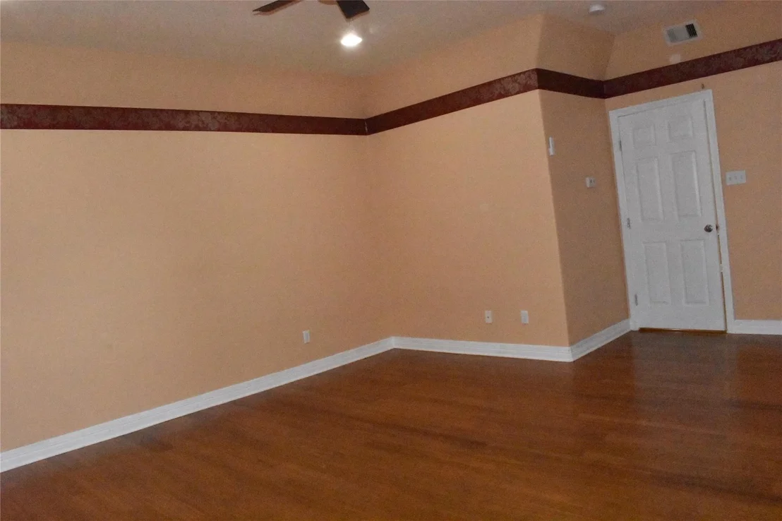 Photo of 8535 Parkette Drive