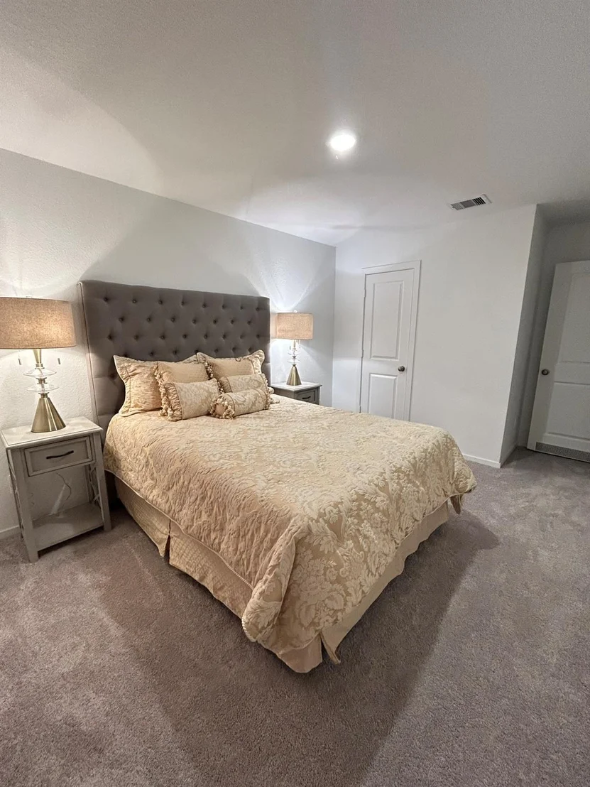 Photo of 14732 S Ascot Bend Circle