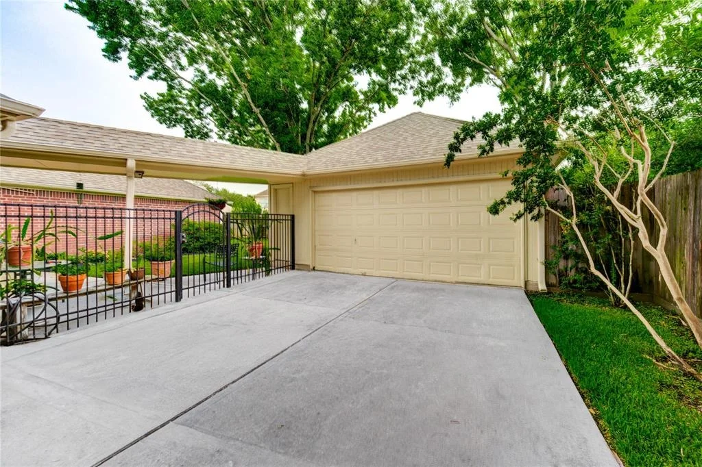 Photo of 23307 Leaf Ridge Drive