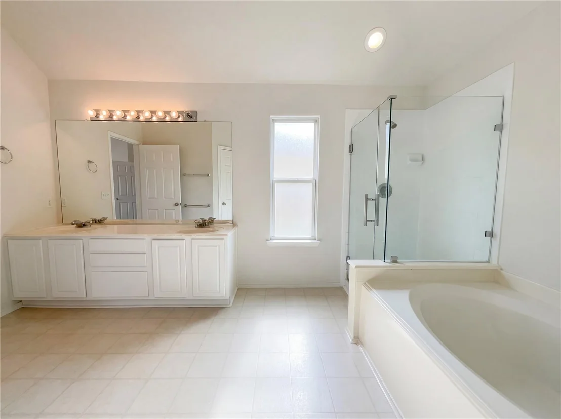 Photo of 11919 Leaf Oak Drive