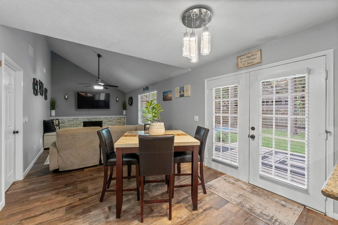 Photo of 94 Rockridge Drive