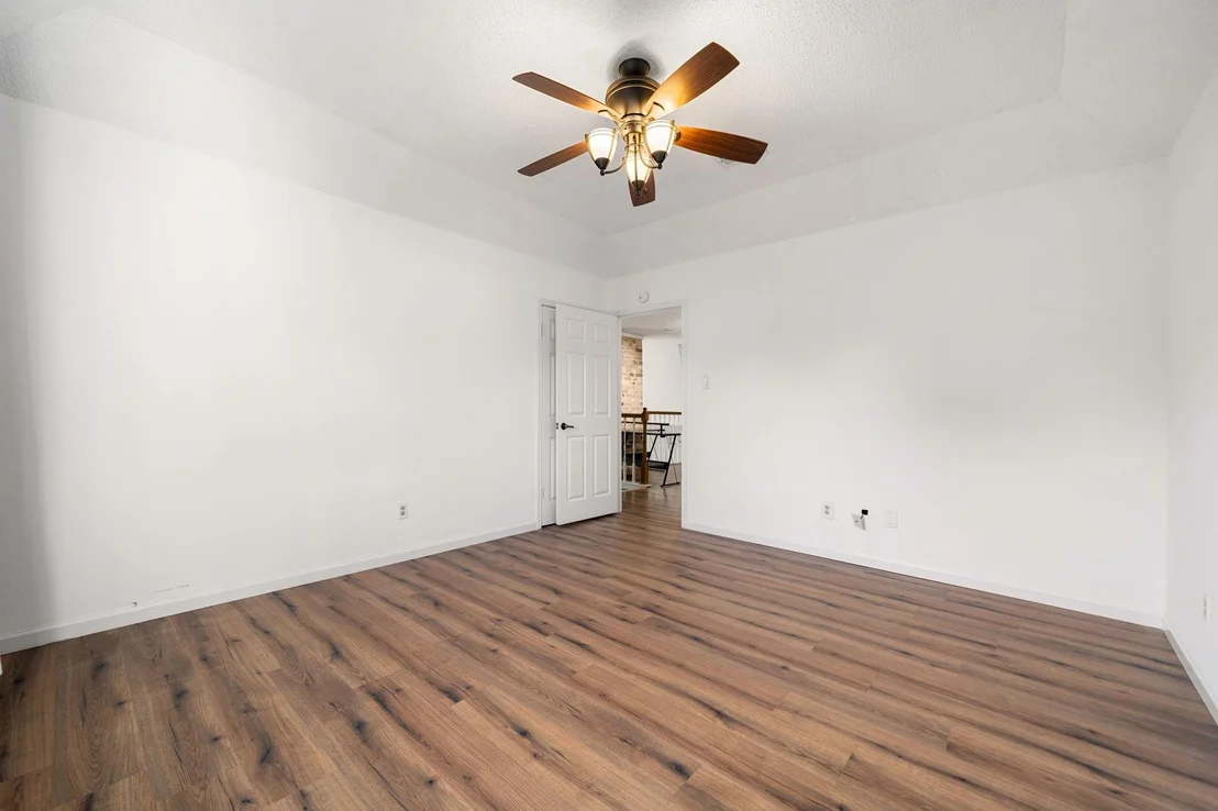 Photo of 5338 Holly View Drive