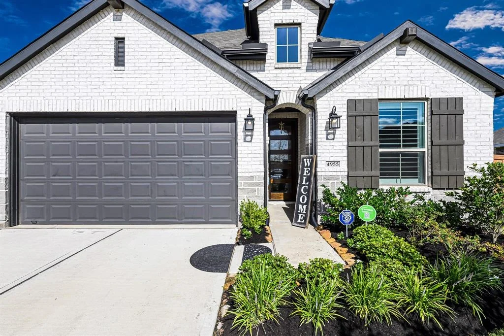 Photo of 4955 Tan Briar Drive