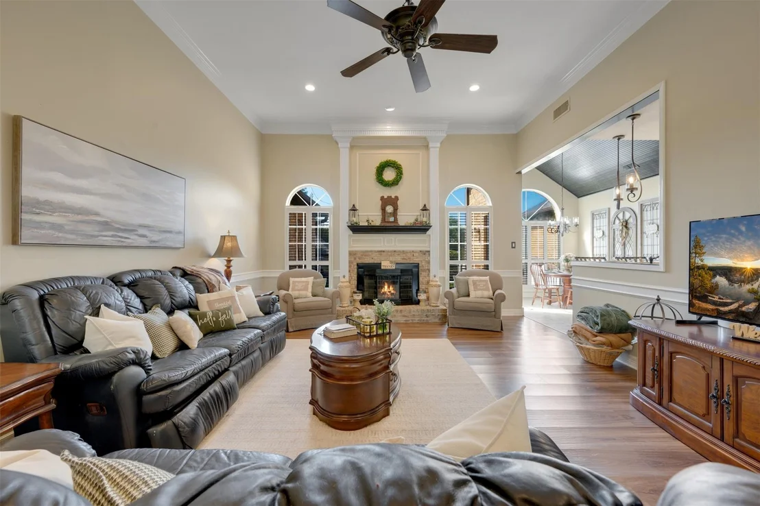 Photo of 1318 Spring Branch Drive