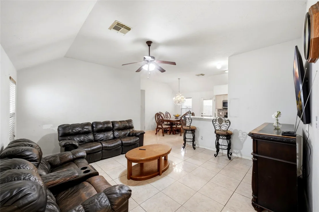 Photo of 7207 Calcutta Spring Drive