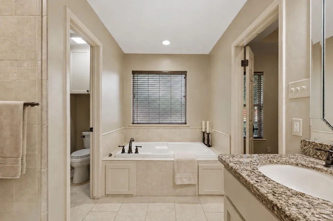 Photo of 6204 London Circle