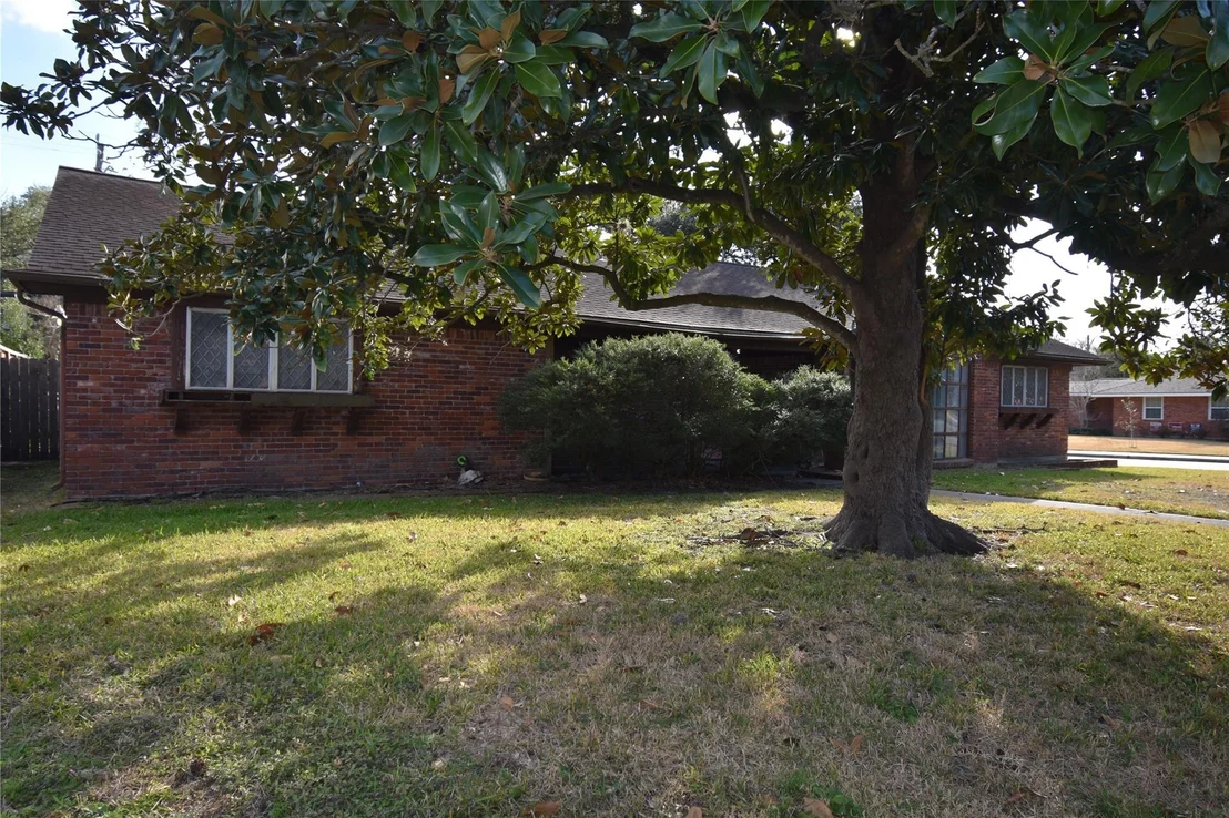 Photo of 3647 Aberdeen Way