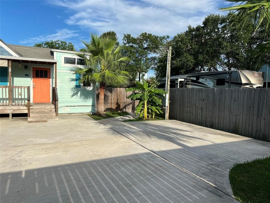 Photo of 311 8th Street