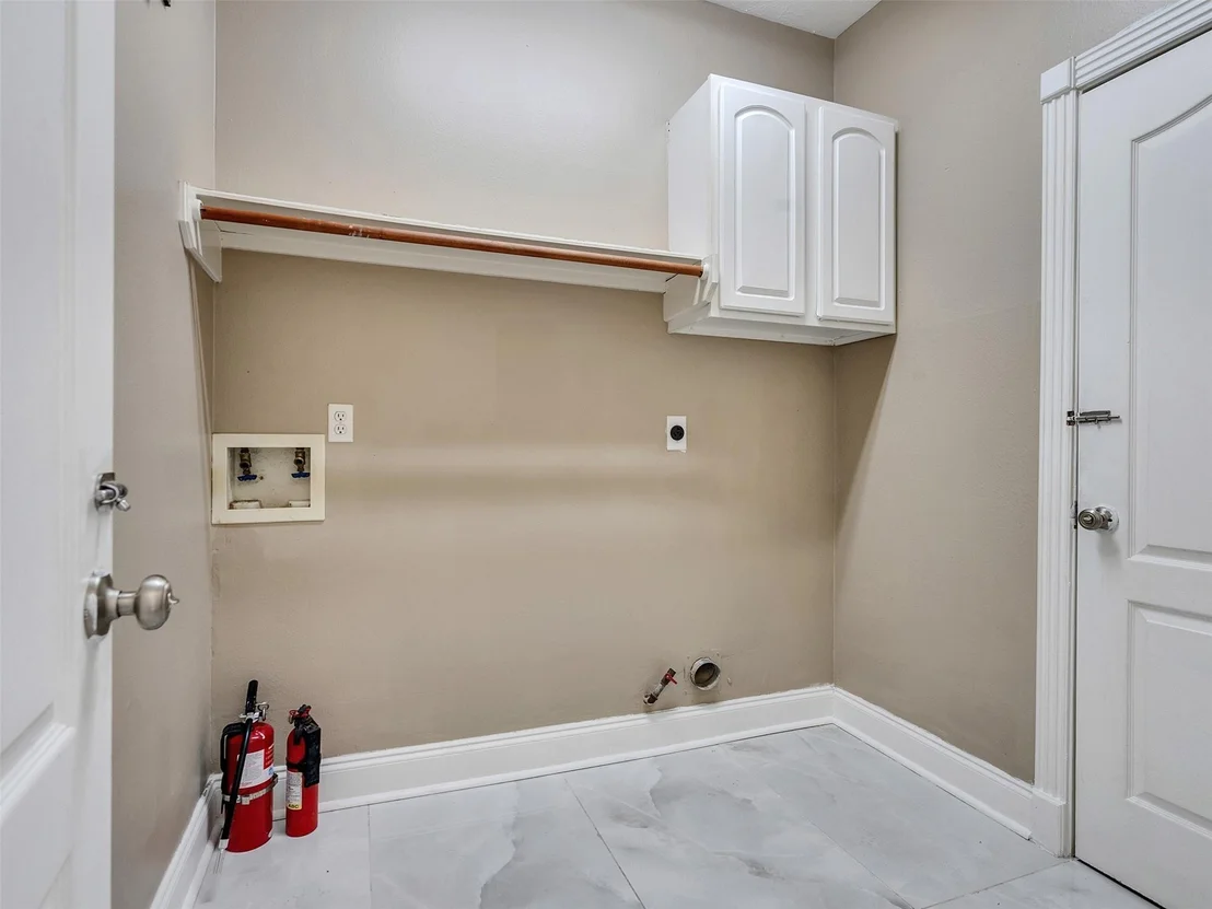 Photo of 12403 Millvan Drive