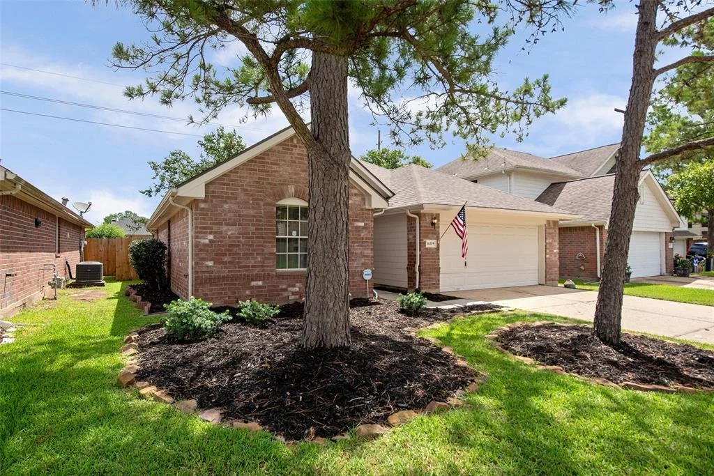 Photo of 16315 Redbud Berry Lane
