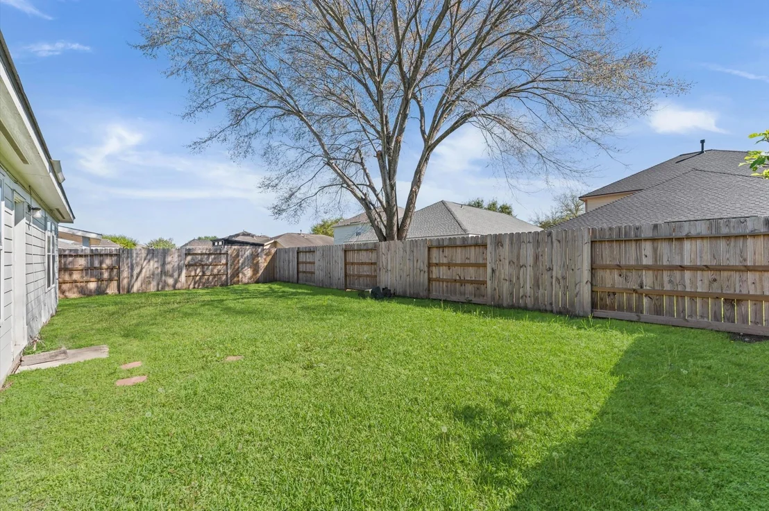 Photo of 18223 Sable Tree Drive
