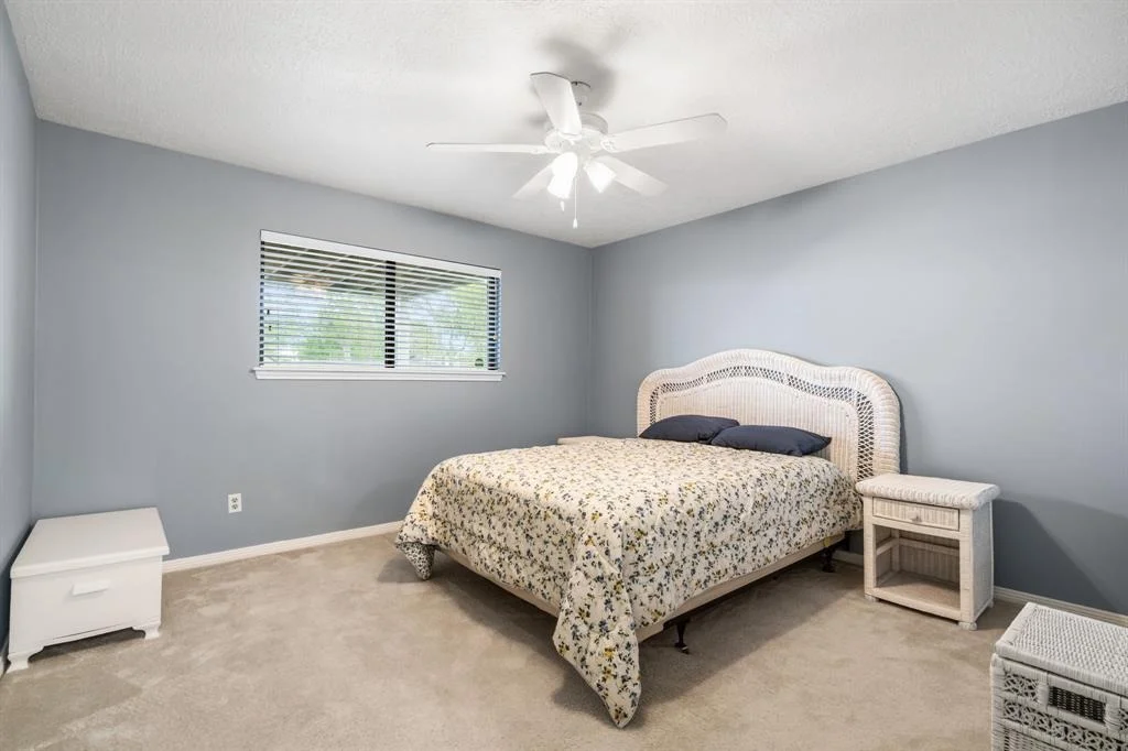 Photo of 1022 Lake View Drive