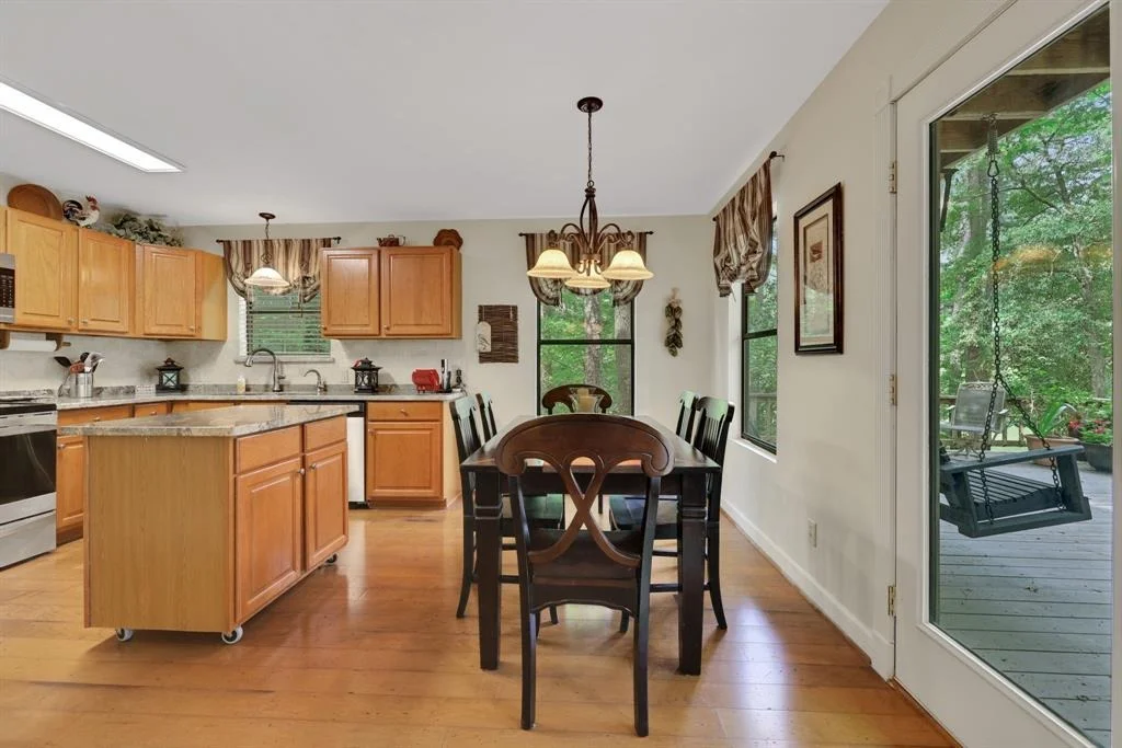 Photo of 1103 Lakeview Estates Drive