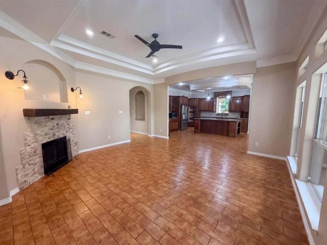 Photo of 1005 Lewis Drive
