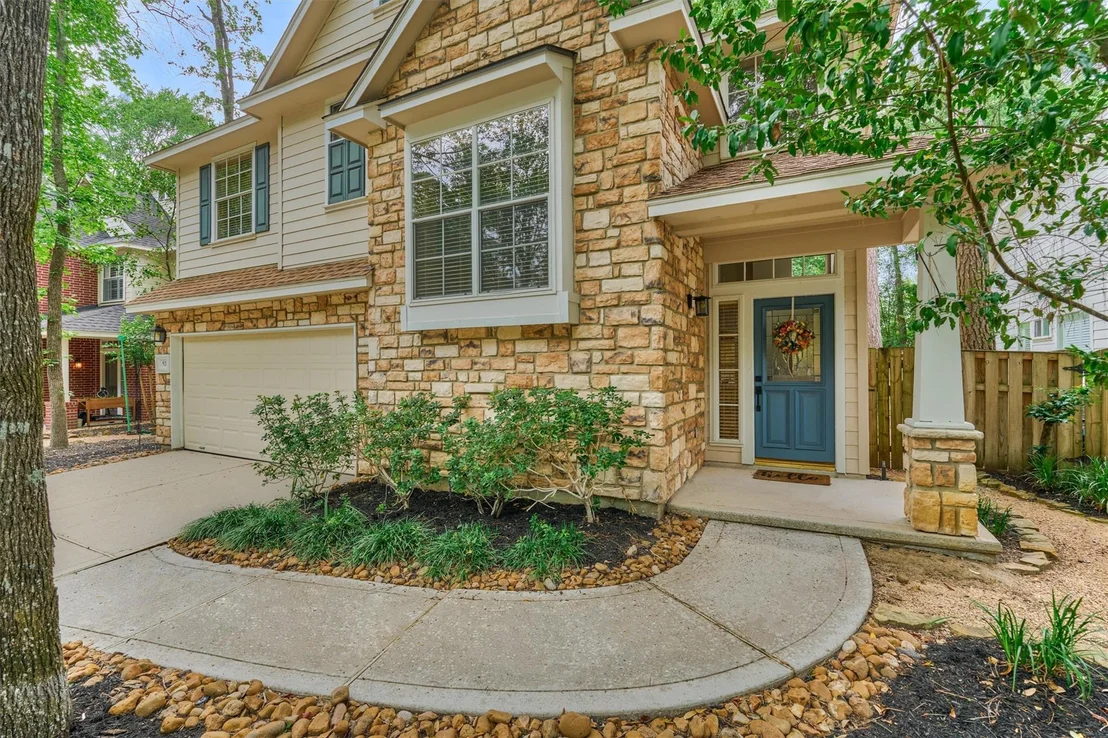 Photo of 93 N Apple Springs Circle