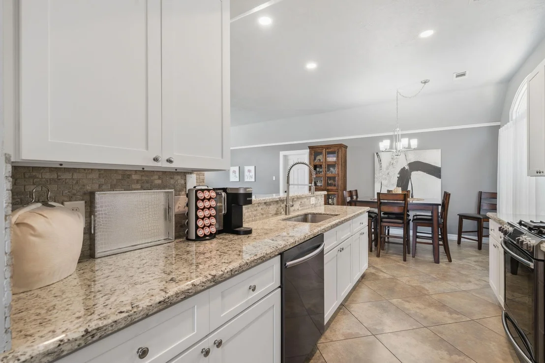 Photo of 103 Cove Place