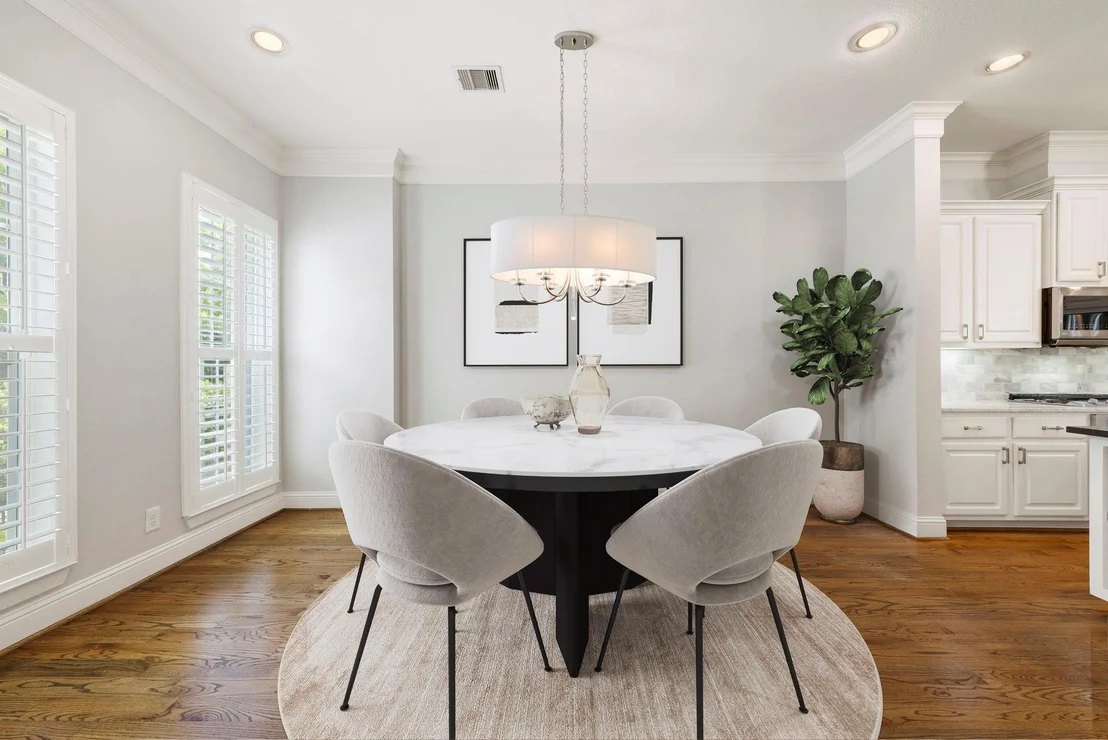 Photo of 19 E Breezy Way