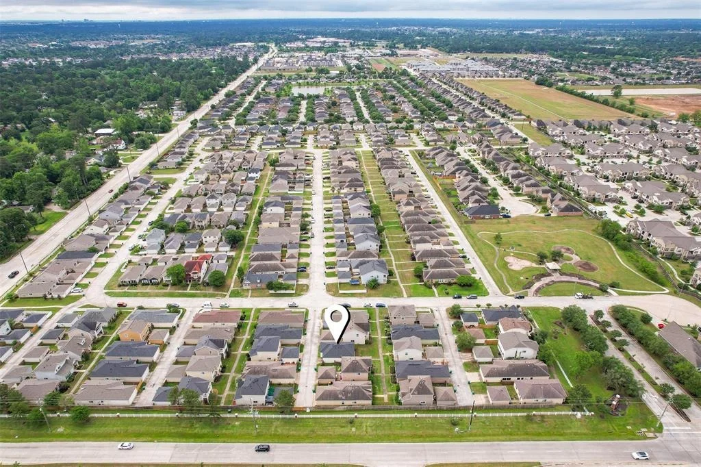 Photo of 4030 Mossy Place Lane