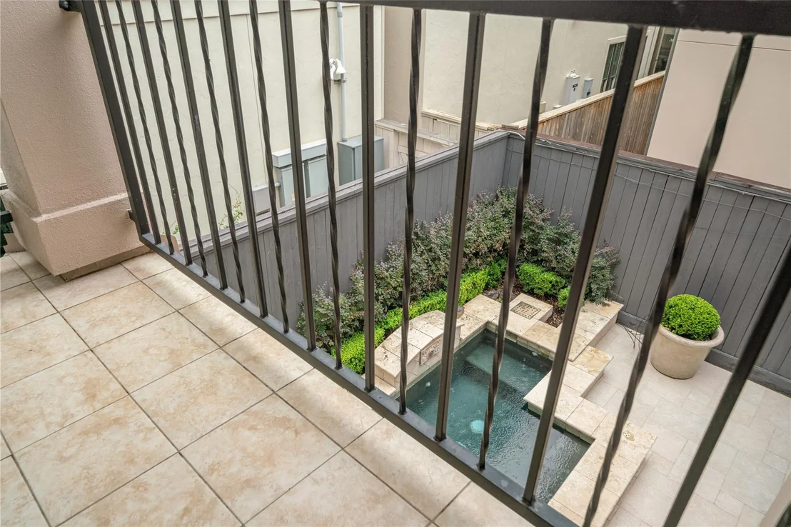 Photo of 5012 Tangle Lane