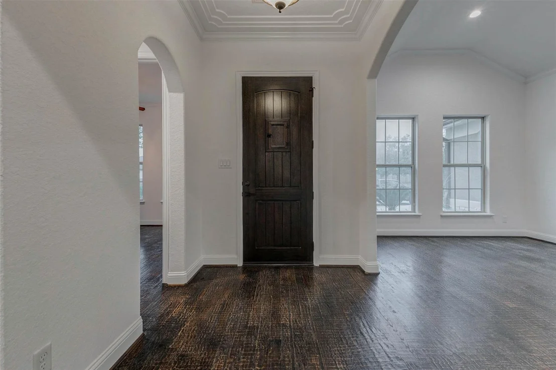 Photo of 28986 Twisted Oak Drive
