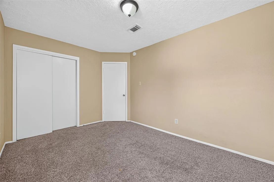 Photo of 18526 Lippizaner Drive