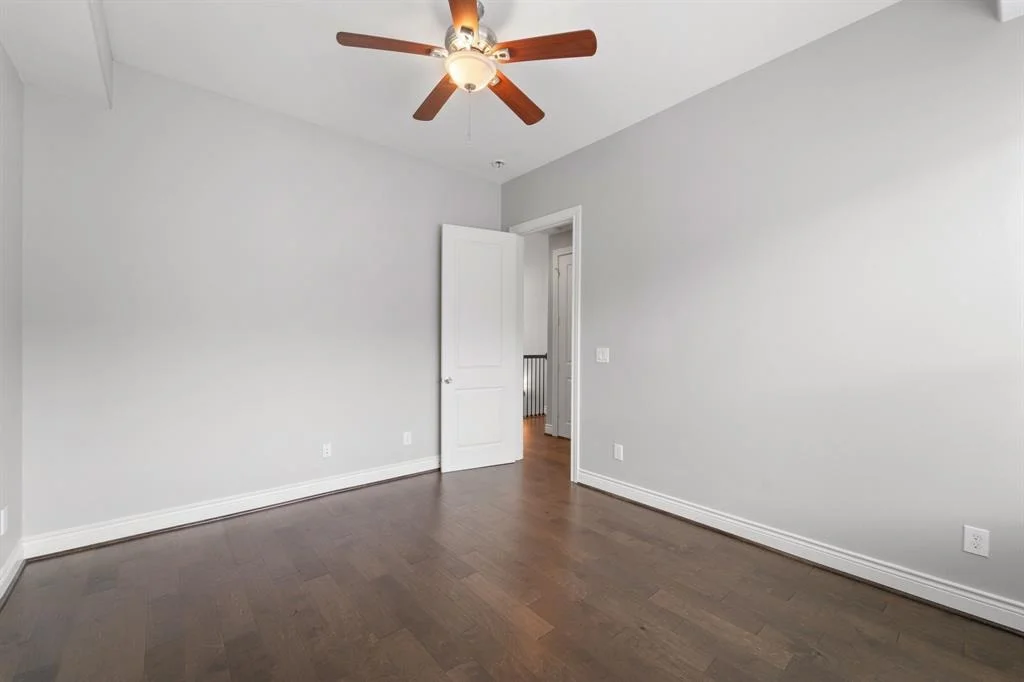 Photo of 8906 Spring Knoll Forest Drive