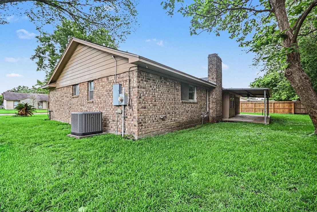 Photo of 1917 Coupland Drive