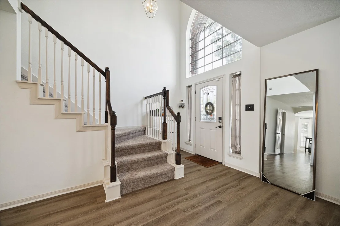 Photo of 25619 Oakridge Forest Lane