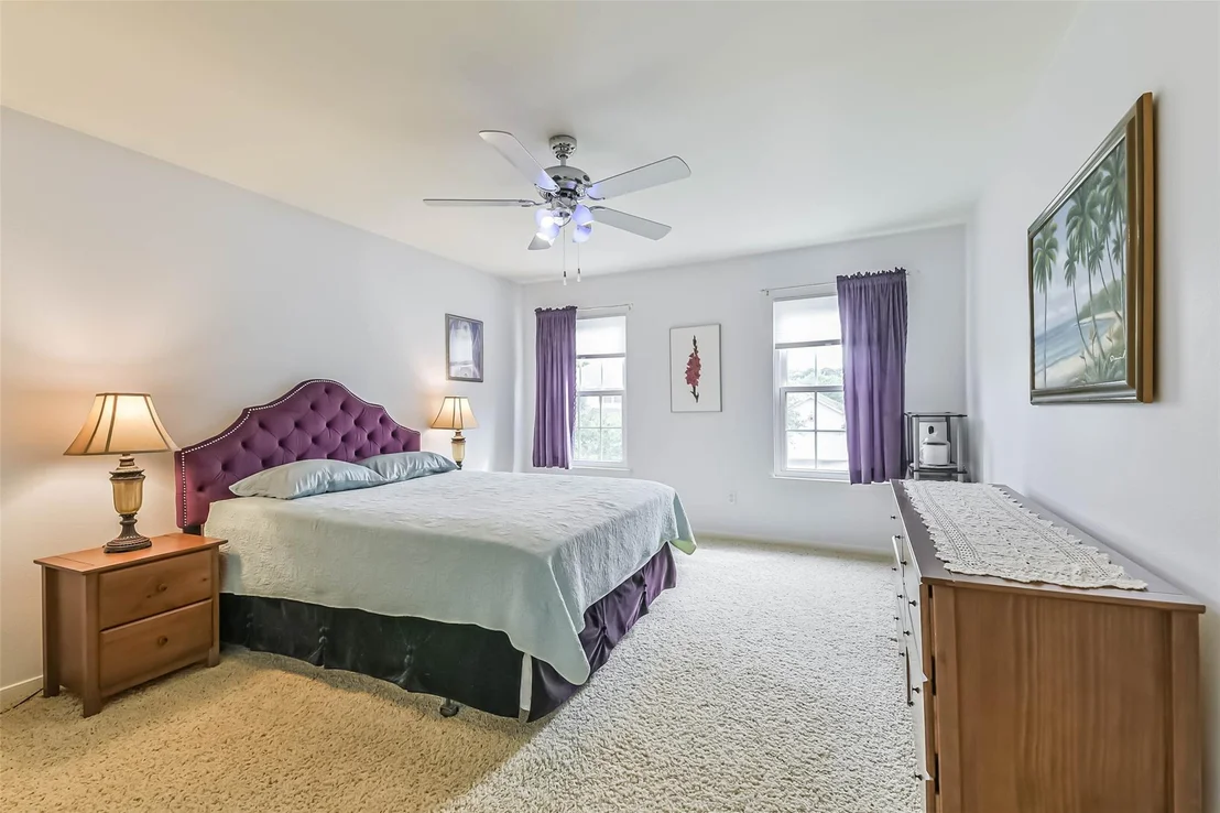 Photo of 21930 Willow Shadows Drive