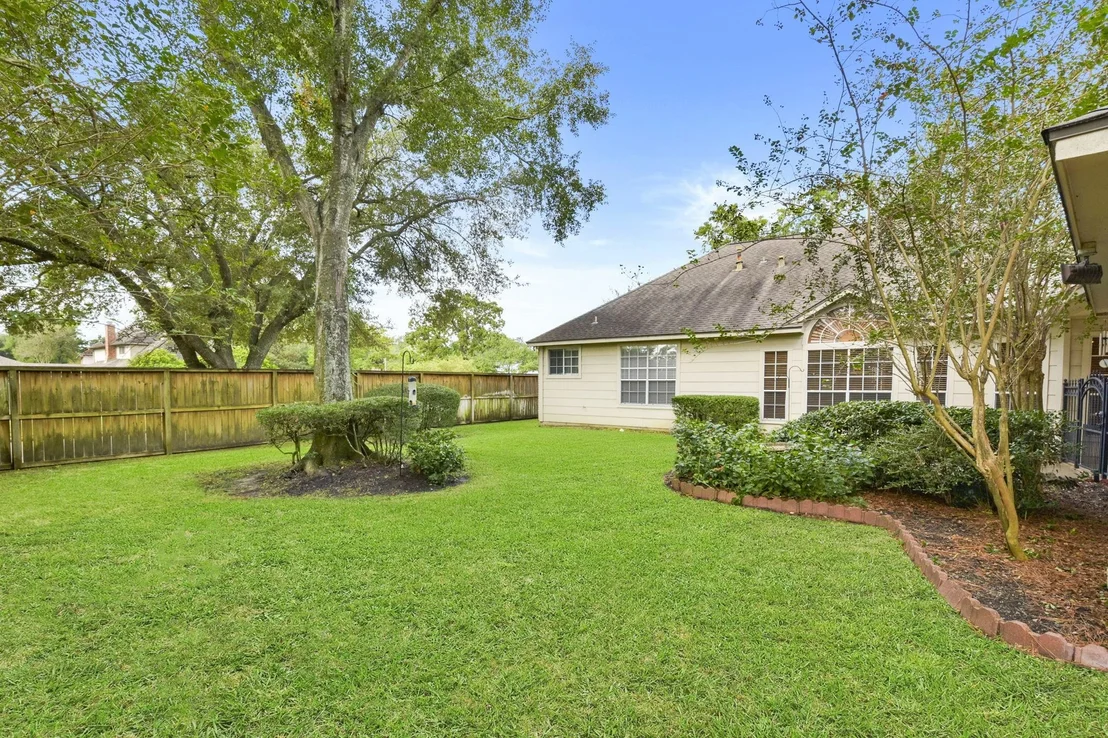 Photo of 5827 Ashmere Lane