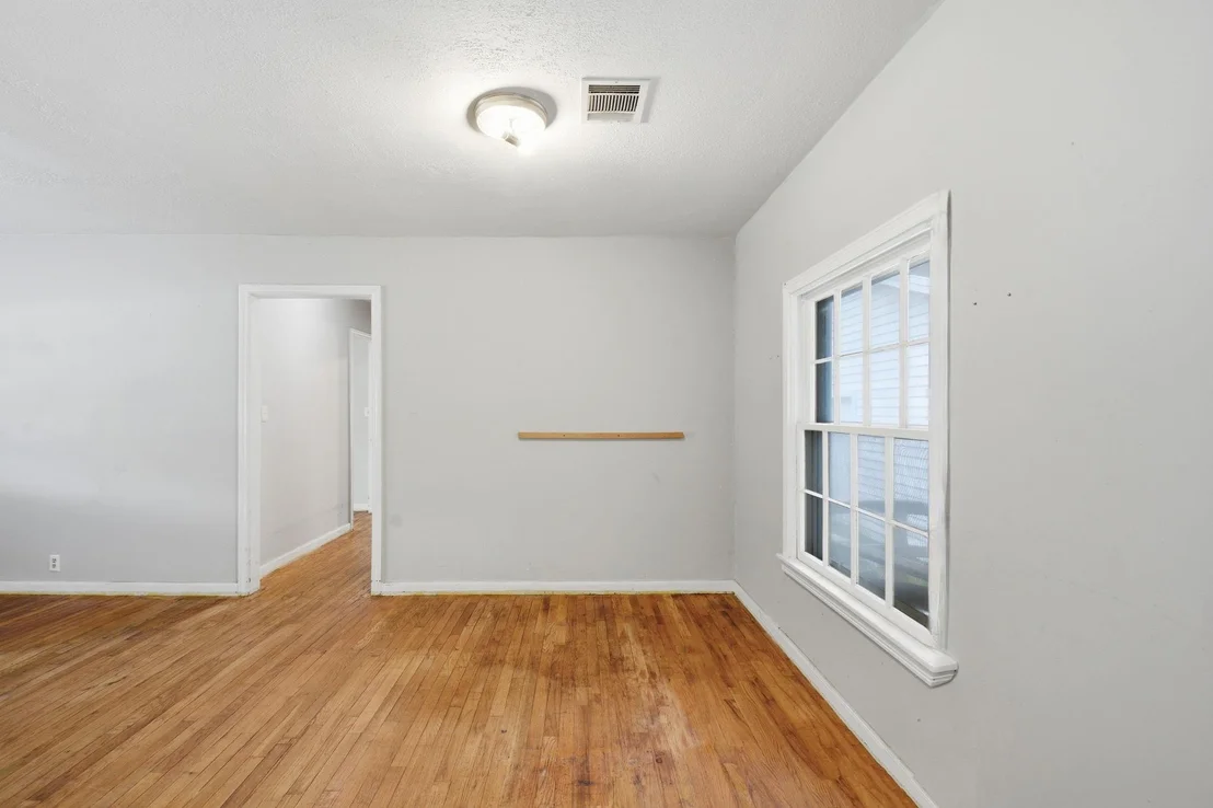 Photo of 304 Baker Drive