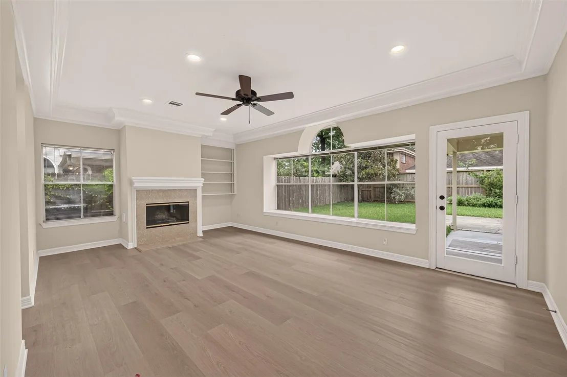 Photo of 14139 Swallowfield Drive