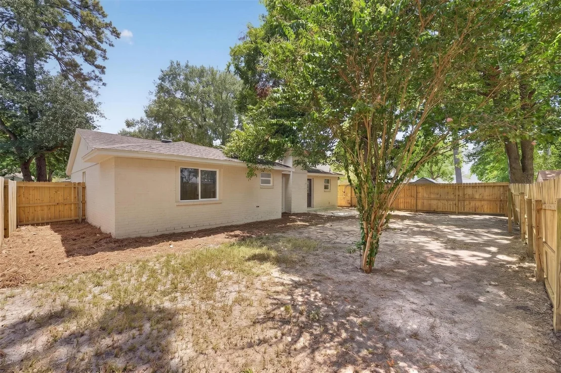 Photo of 4247 Rosegate Drive