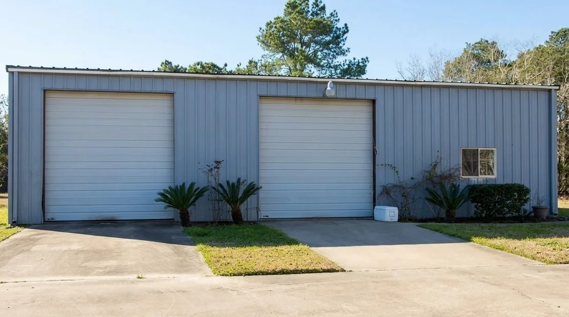 Photo of 10033 Brooks Road