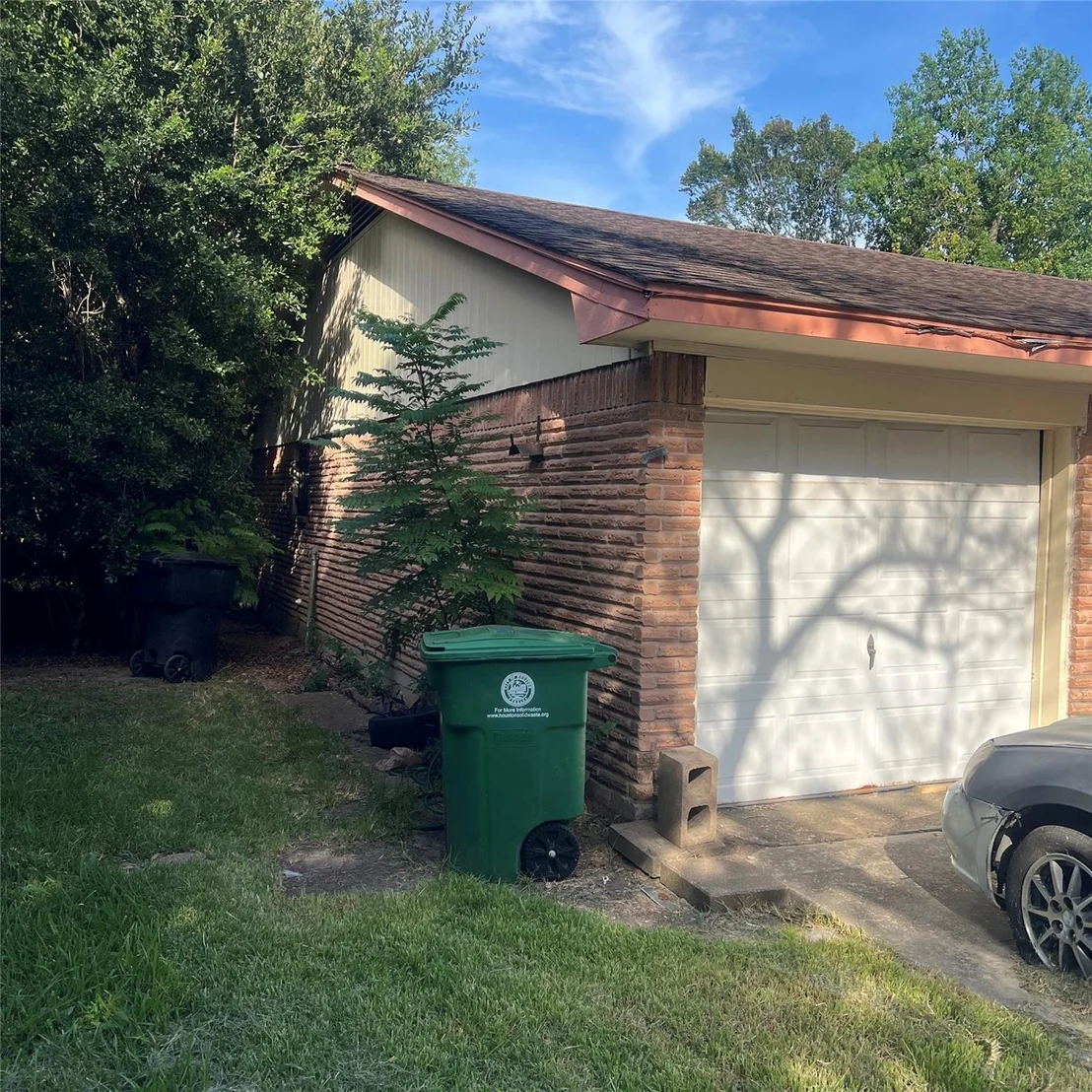Photo of 5607 Greylog Drive