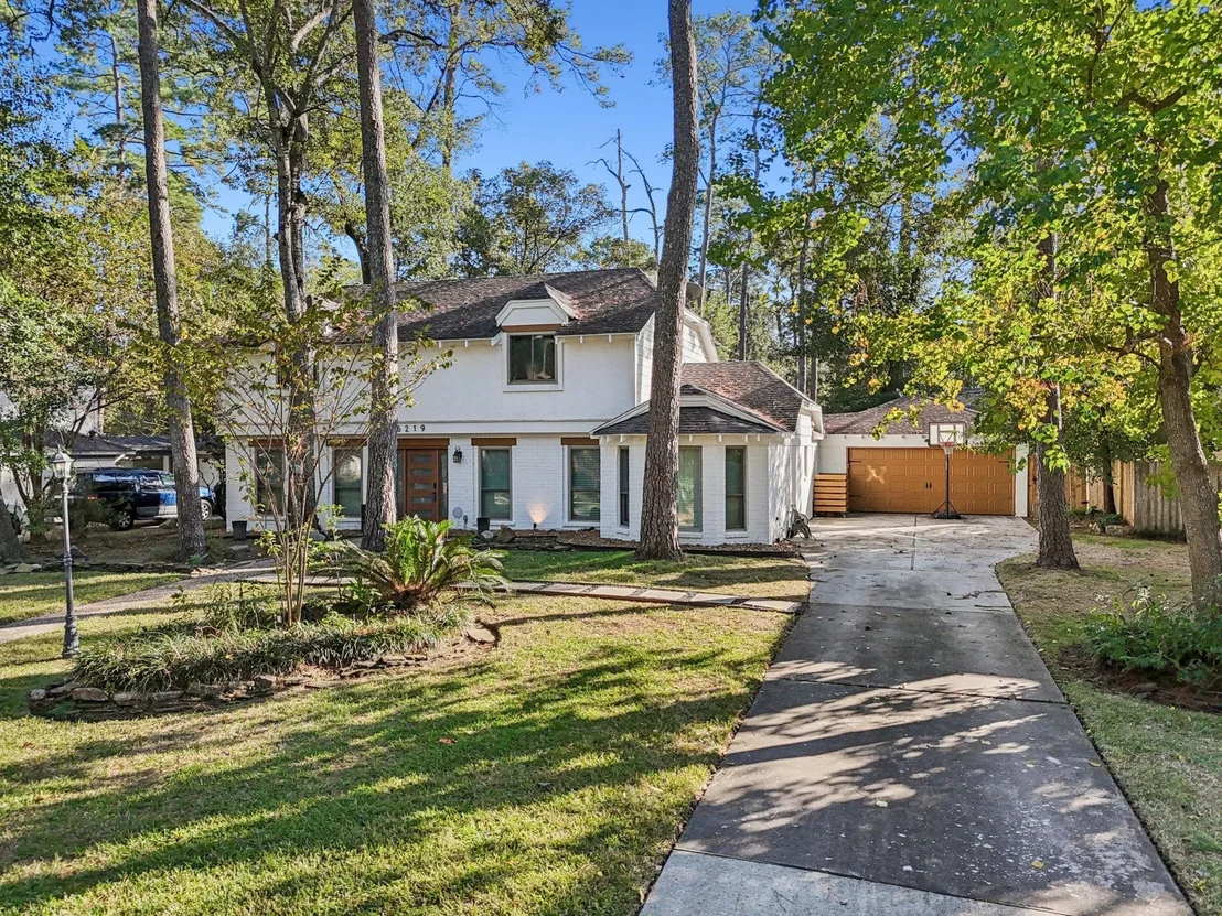 Photo of 6219 Elmgrove Road